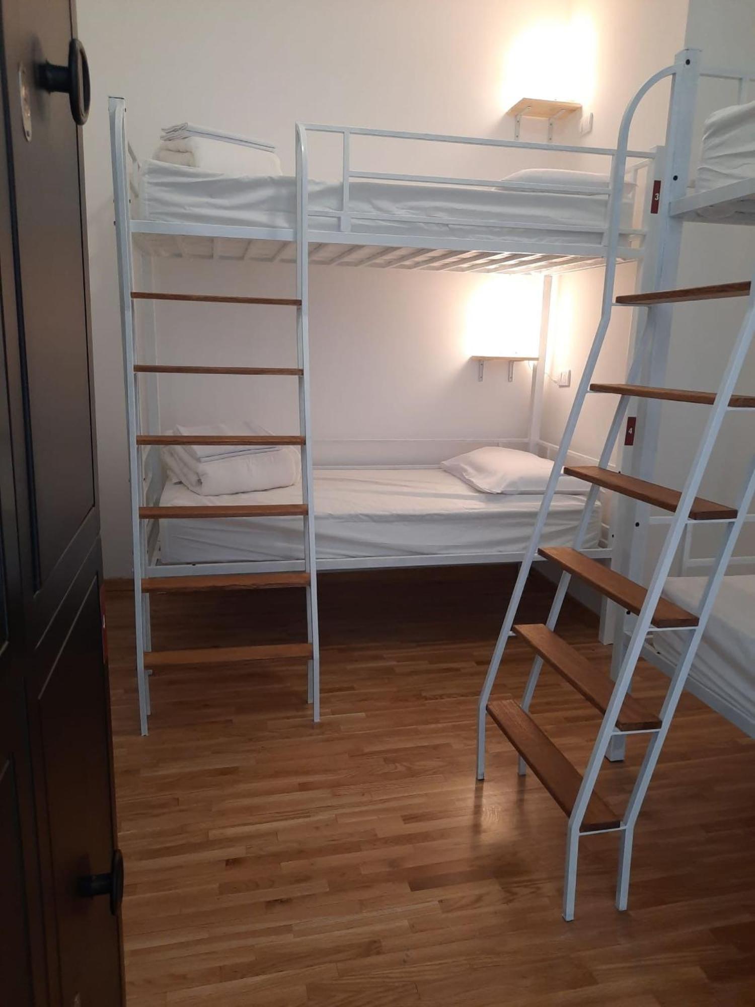New Generation Hostel Como Lake Εξωτερικό φωτογραφία