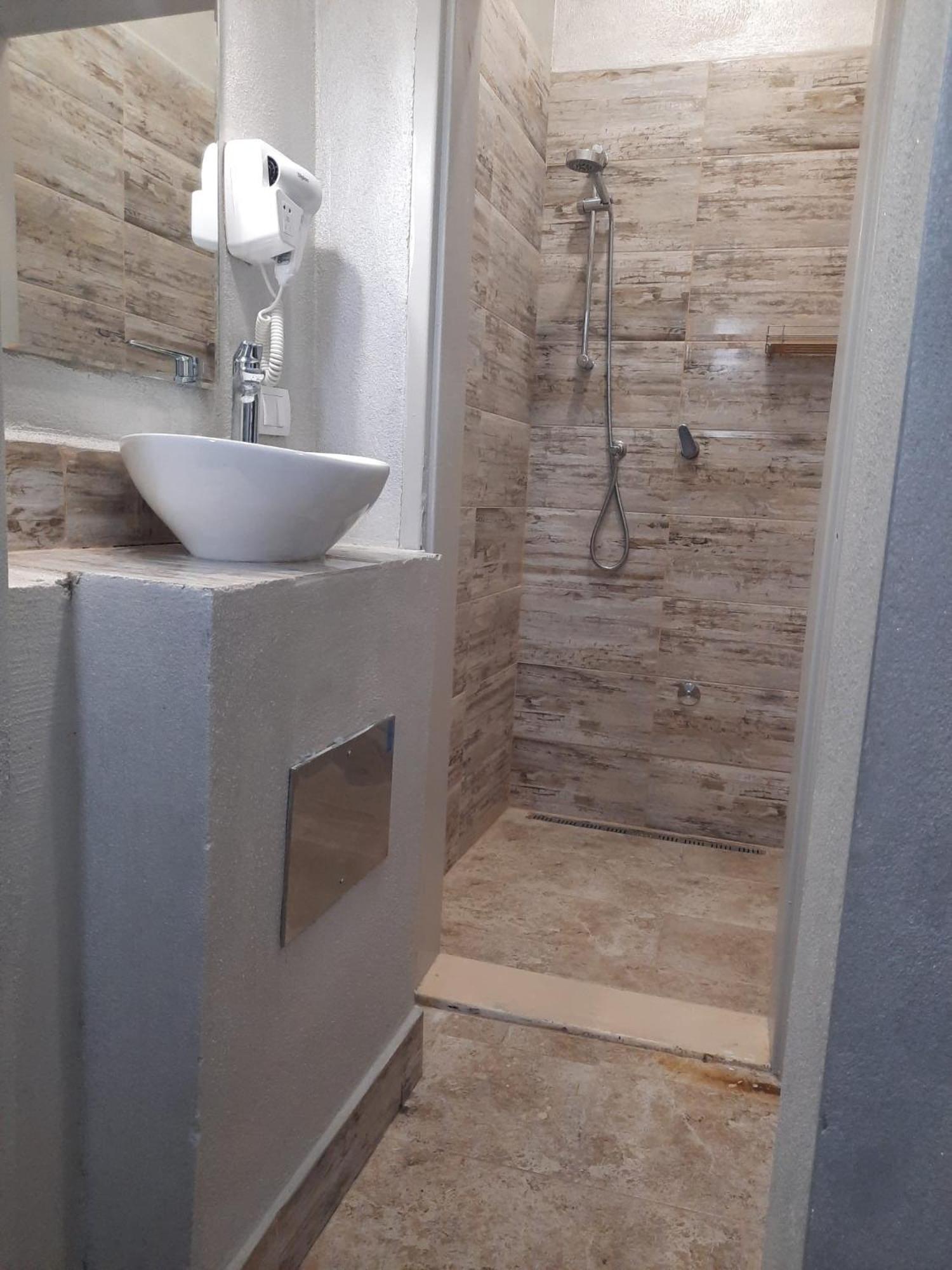 New Generation Hostel Como Lake Εξωτερικό φωτογραφία